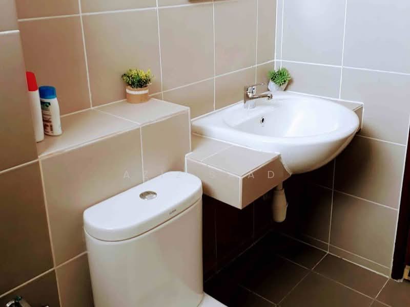 Rumah Teres 2 Tingkat untuk Dijual di Saujana Utama (Puncak Alam) - Aziz Saad - Bathroom - PropertyGuru.com.my