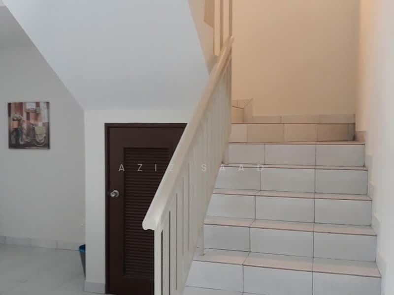 Rumah Teres 2 Tingkat untuk Dijual di Saujana Utama (Puncak Alam) - Aziz Saad - Interior - PropertyGuru.com.my