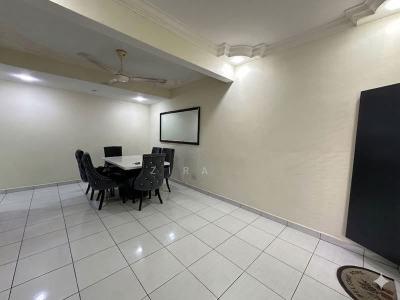 Rumah Teres 2 Tingkat untuk Dijual di Taman Mawar (Pasir Gudang) - Zira . - PropertyGuru.com.my