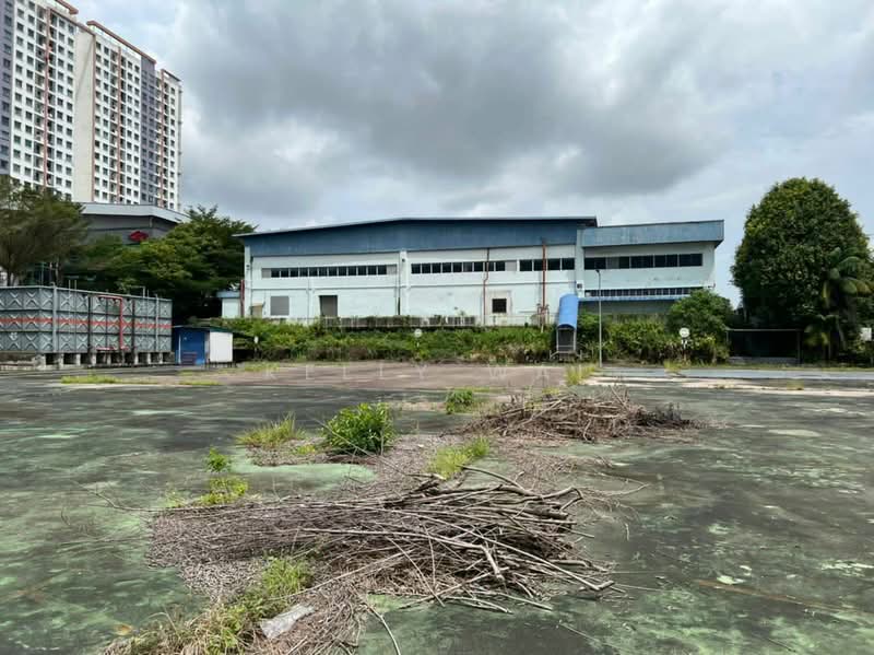 Detached Factory for Sale in Tampoi (Johor) - Kelly Wai - Exterior - PropertyGuru.com.my