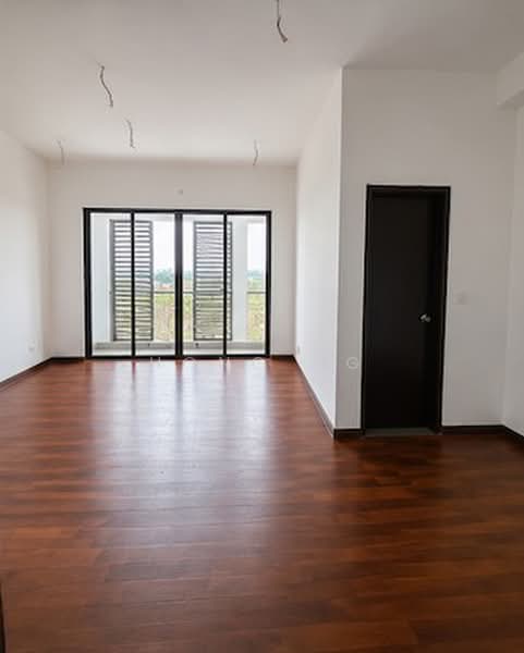 Rumah Teres 3 Tingkat untuk Dijual di Setia Alam (Selangor) - Hong Ng - Living Room - PropertyGuru.com.my