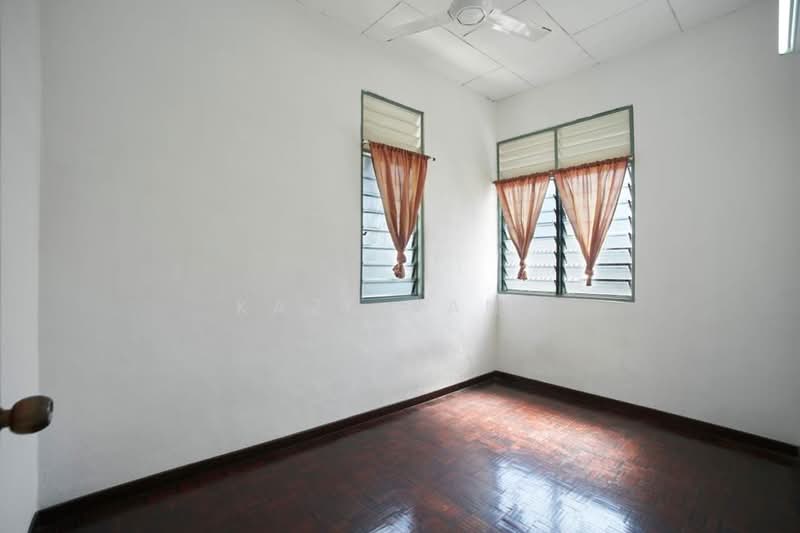 Flat for Rent at Taman Sri Setia - Kaze Kang - PropertyGuru.com.my