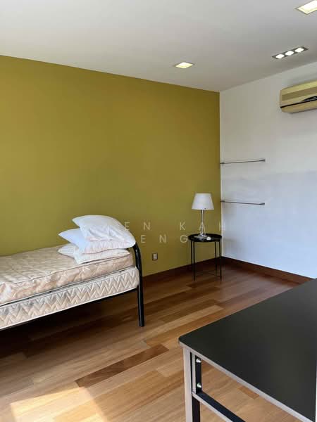 Kondominium untuk Dijual di Impiana On The Waterfront Condominium - Chen Kah Seng - Bedroom - PropertyGuru.com.my