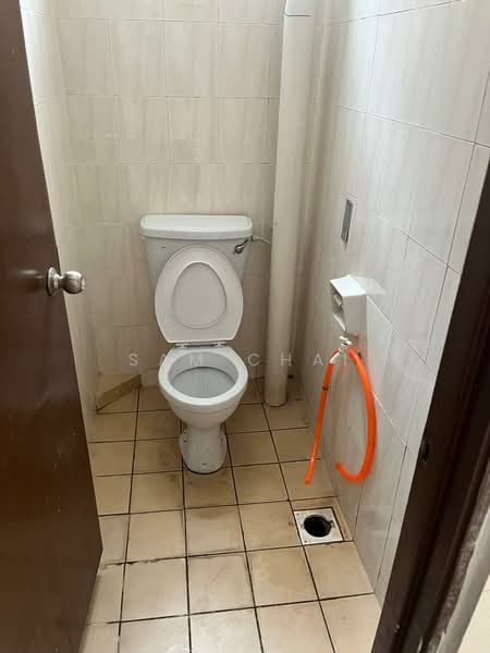Kedai untuk Disewa di Taman Puncak Jalil (Seri Kembangan) - Sam Chai - PropertyGuru.com.my