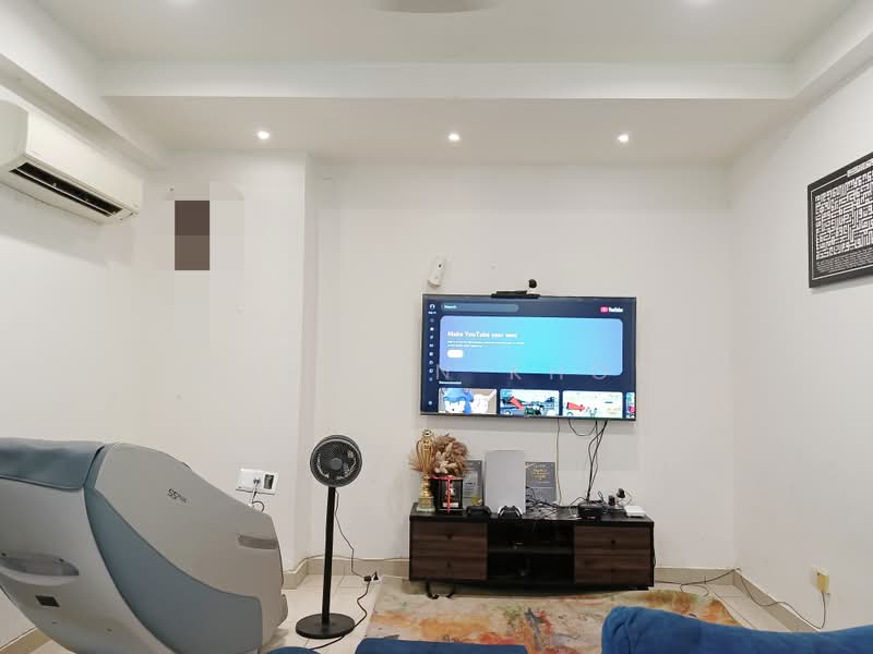 Rumah Bandar untuk Dijual di Shah Alam (Selangor) - Marilyn Khor - Living Room - PropertyGuru.com.my