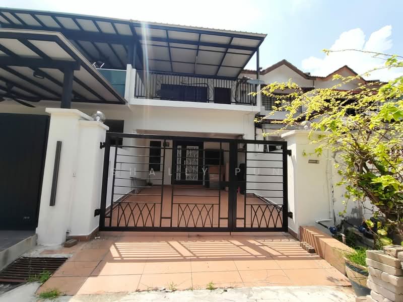 2-storey Terraced House for Rent in Puchong (Selangor) - Shally Pun - Exterior - PropertyGuru.com.my