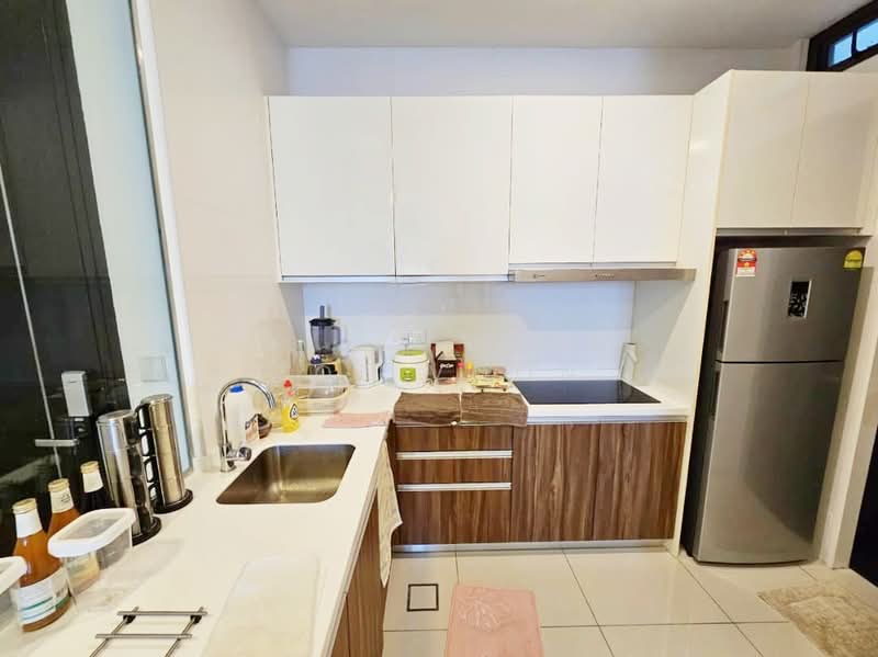 Servis Apartment untuk Disewa di Setia Sky 88 - Zoe Voon - Kitchen - PropertyGuru.com.my