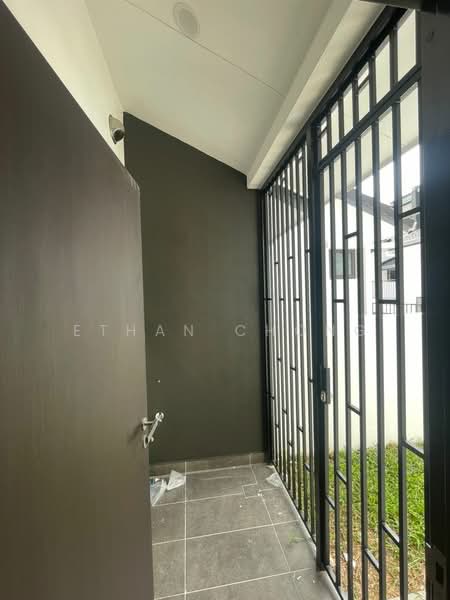 2-storey Terraced House for Rent in Elmina (Shah Alam) - Ethan Chong - Entrance - PropertyGuru.com.my