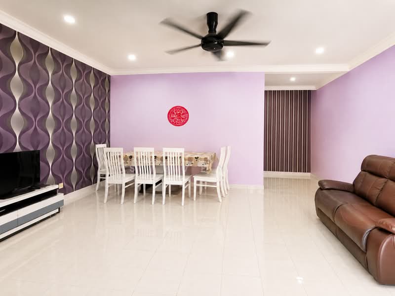2.5-storey Terraced House for Rent in Fair Park (Ipoh) - Steven . - Living Room - PropertyGuru.com.my