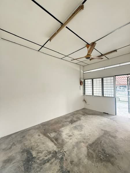 1-storey Terraced House for Sale in Taman Rishah (Ipoh) - Nicole Ling - Interior - PropertyGuru.com.my