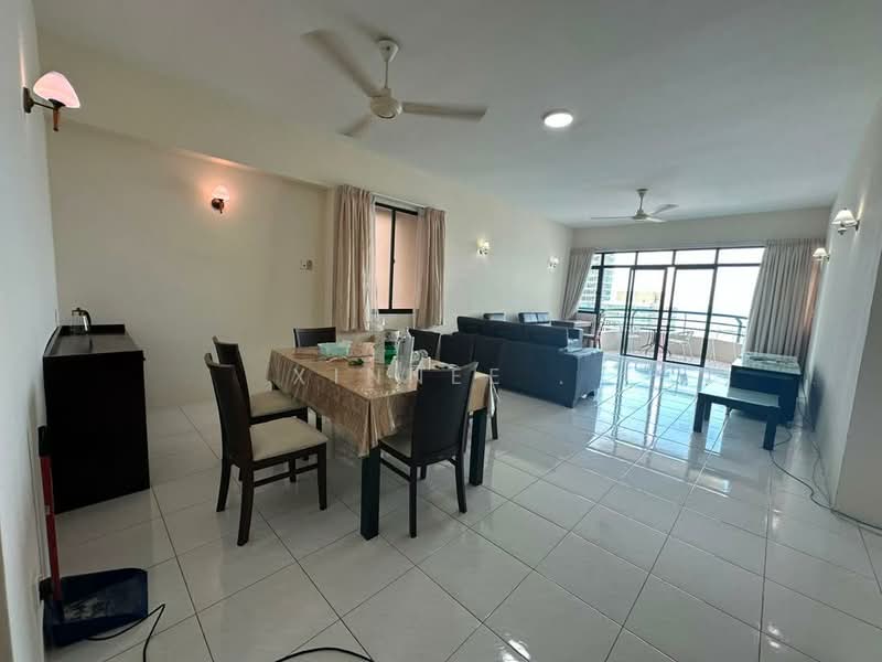 Kondominium untuk Disewa di Sri Pangkor Condominium - Xinnee . - Living Room - PropertyGuru.com.my