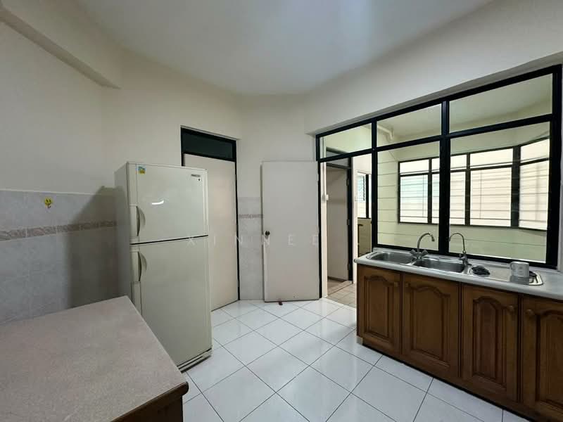 Kondominium untuk Disewa di Sri Pangkor Condominium - Xinnee . - Kitchen - PropertyGuru.com.my