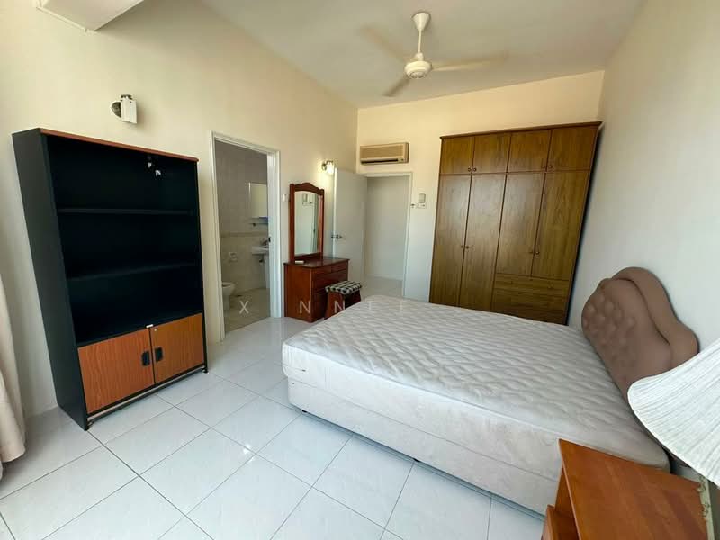 Kondominium untuk Disewa di Sri Pangkor Condominium - Xinnee . - Bedroom - PropertyGuru.com.my