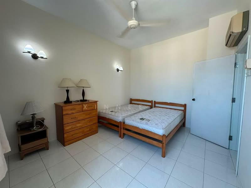 Kondominium untuk Disewa di Sri Pangkor Condominium - Xinnee . - Bedroom - PropertyGuru.com.my