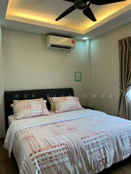 Condominium for Sale at Elaeis 2 - Nur Alia Omar - Bedroom - PropertyGuru.com.my