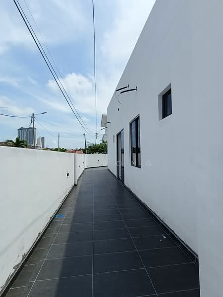 Bungalow for Sale in Ujong Pasir (Melaka) - BL Bong - PropertyGuru.com.my