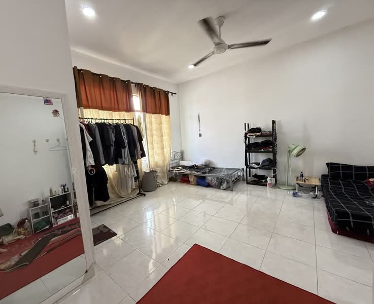 Terraced House for Sale in Nilai (Negeri Sembilan) - Rosniza Tanidi - Bedroom - PropertyGuru.com.my