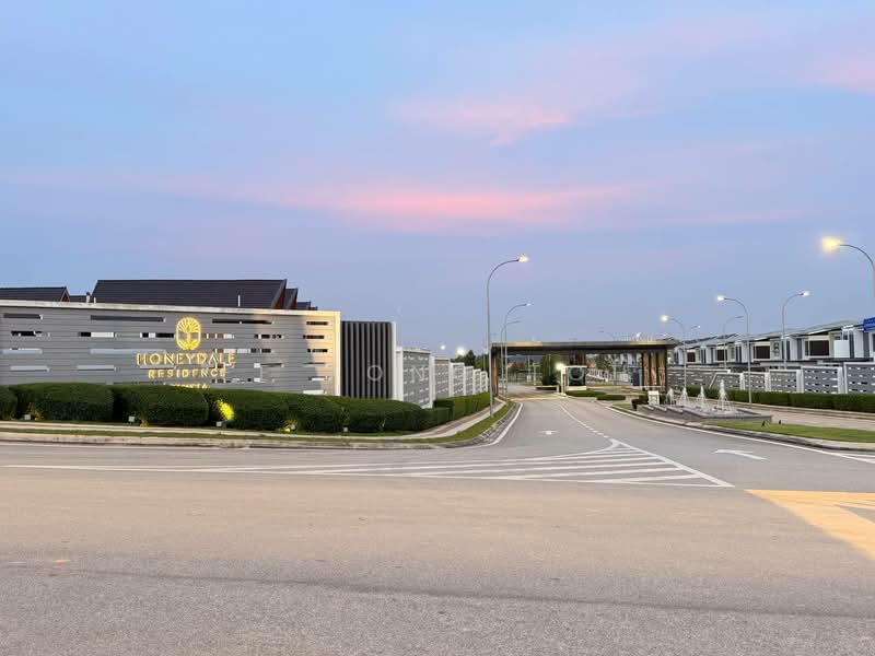 Cluster House for Sale in Taman Impian Emas (Skudai) - Ee Fong Toh - PropertyGuru.com.my