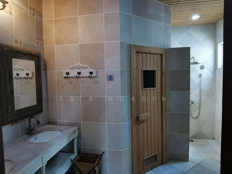 Rumah Banglo untuk Dijual di Putra Heights (Subang Jaya) - Sa'a Nordin - Bathroom - PropertyGuru.com.my