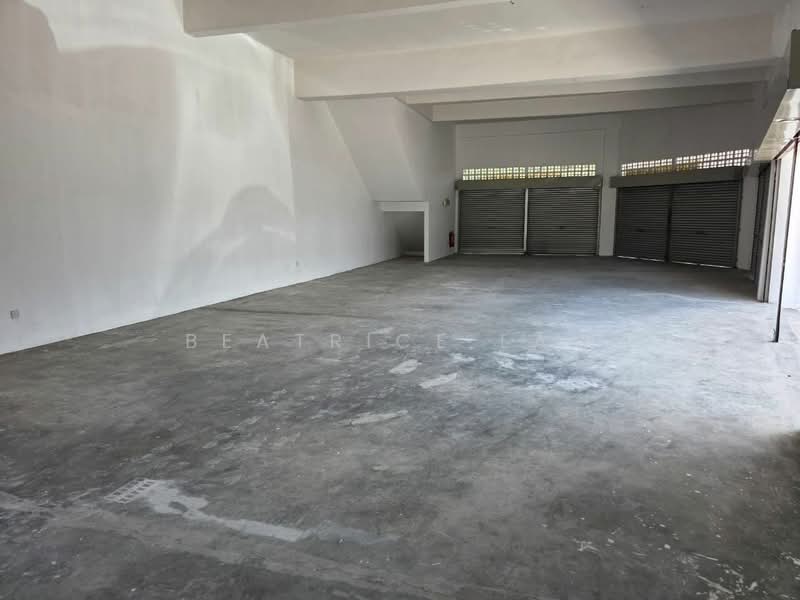 Shop for Rent in Taman Bukit Kempas (Tampoi) - Beatrice Lam - Interior - PropertyGuru.com.my