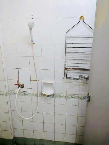 Apartment for Sale at Pangsapuri Putra Harmoni - Ilman Nahri - Bathroom - PropertyGuru.com.my