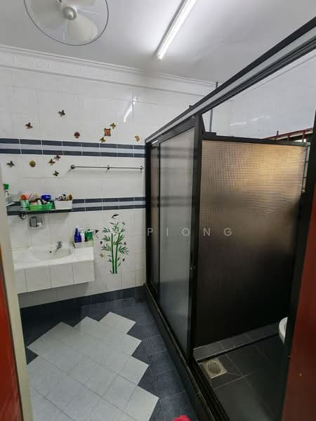 Rumah Teres 2 Tingkat untuk Dijual di Taman Kota Laksamana (Melaka City) - Tim Piong - Bathroom - PropertyGuru.com.my