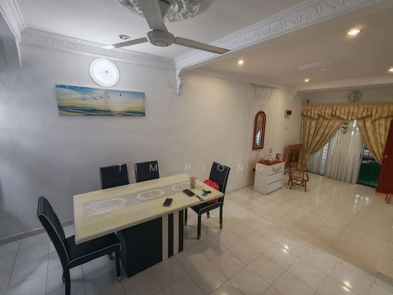 Rumah Teres 2 Tingkat untuk Dijual di Taman Kota Laksamana (Melaka City) - Tim Piong - Dining Room - PropertyGuru.com.my