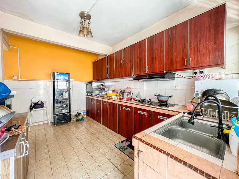 Rumah Teres 2 Tingkat untuk Dijual di Bandar Baru Salak Tinggi (Sepang) - Firdaus Husin - Kitchen - PropertyGuru.com.my