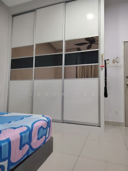 Rumah Teres 2 Tingkat untuk Dijual di Taman Mount Austin (Tebrau) - Jason Tan - Bedroom - PropertyGuru.com.my