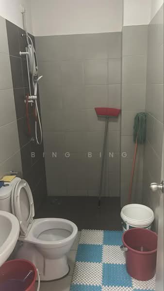 Rumah Teres 2 Tingkat untuk Disewa di Bandar Tasik Puteri (Rawang) - Bing Bing - Bathroom - PropertyGuru.com.my