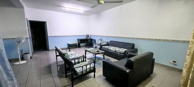 Rumah Teres 2 Tingkat untuk Dijual di Bandar Baru Permas Jaya (Permas Jaya) - Ee Fong Toh - Living Room - PropertyGuru.com.my