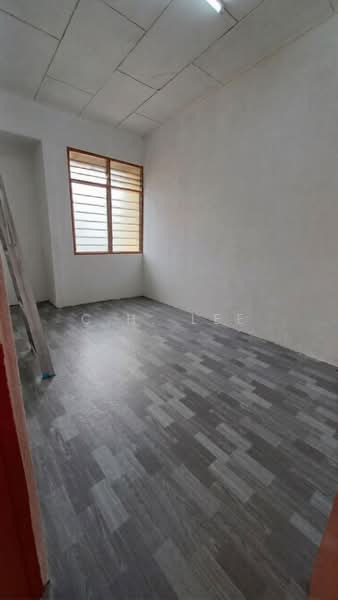 Rumah Flat untuk Dijual di Taman Haji Mohd Amin - C.H. Lee - Interior - PropertyGuru.com.my
