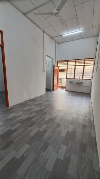 Rumah Flat untuk Dijual di Taman Haji Mohd Amin - C.H. Lee - PropertyGuru.com.my