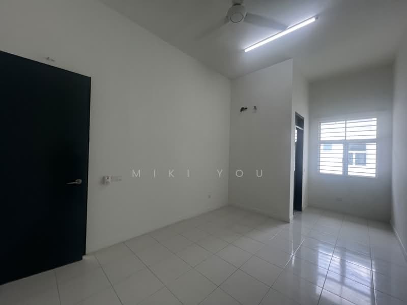 2-storey Terraced House for Sale in Bandar Rimbayu (Telok Panglima Garang) - Miki You - Interior - PropertyGuru.com.my
