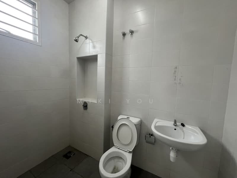 2-storey Terraced House for Sale in Bandar Rimbayu (Telok Panglima Garang) - Miki You - Bathroom - PropertyGuru.com.my