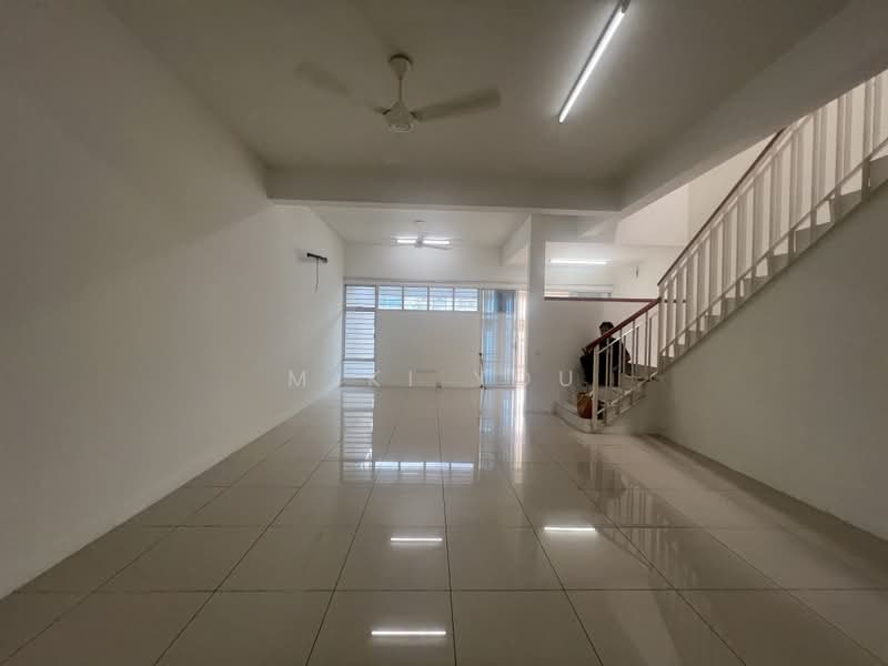 2-storey Terraced House for Sale in Bandar Rimbayu (Telok Panglima Garang) - Miki You - PropertyGuru.com.my
