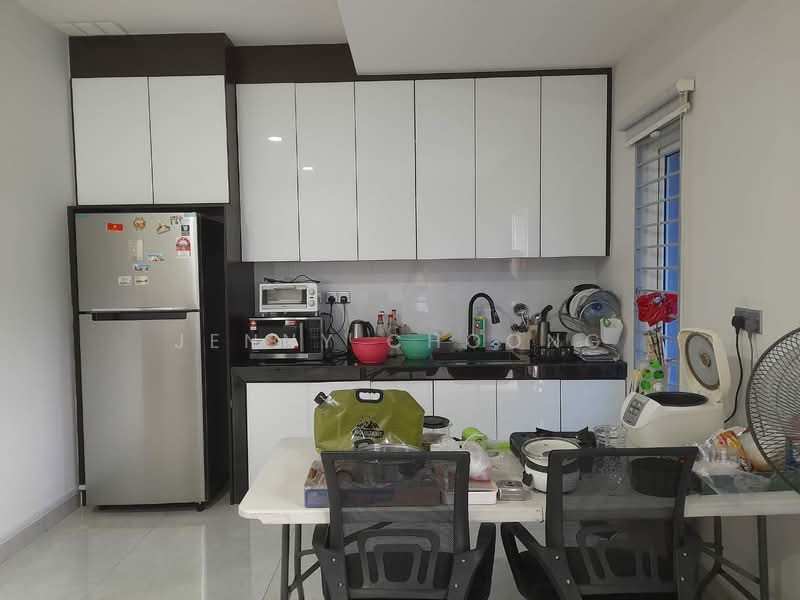 3-storey Terraced House for Sale in Taman Muda (Ampang) - Jenny Choong - Kitchen - PropertyGuru.com.my