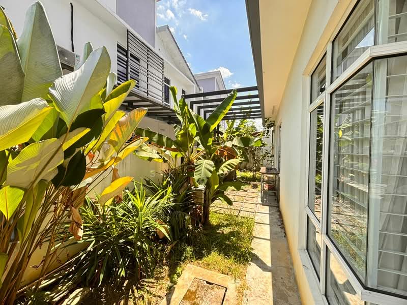 Semi-Detached House for Sale in Rawang (Selangor) - SK Luk - Exterior - PropertyGuru.com.my