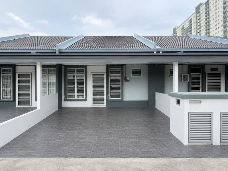 Rumah Teres 1 Tingkat untuk Disewa di Dengkil (Selangor) - Ahmad Faiz - Exterior - PropertyGuru.com.my