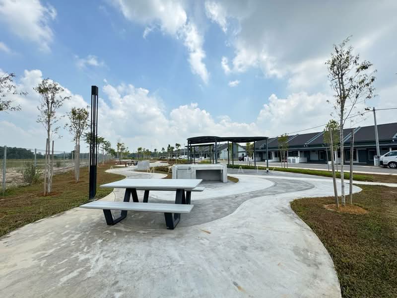 Rumah Teres 1 Tingkat untuk Disewa di Dengkil (Selangor) - Ahmad Faiz - Exterior - PropertyGuru.com.my