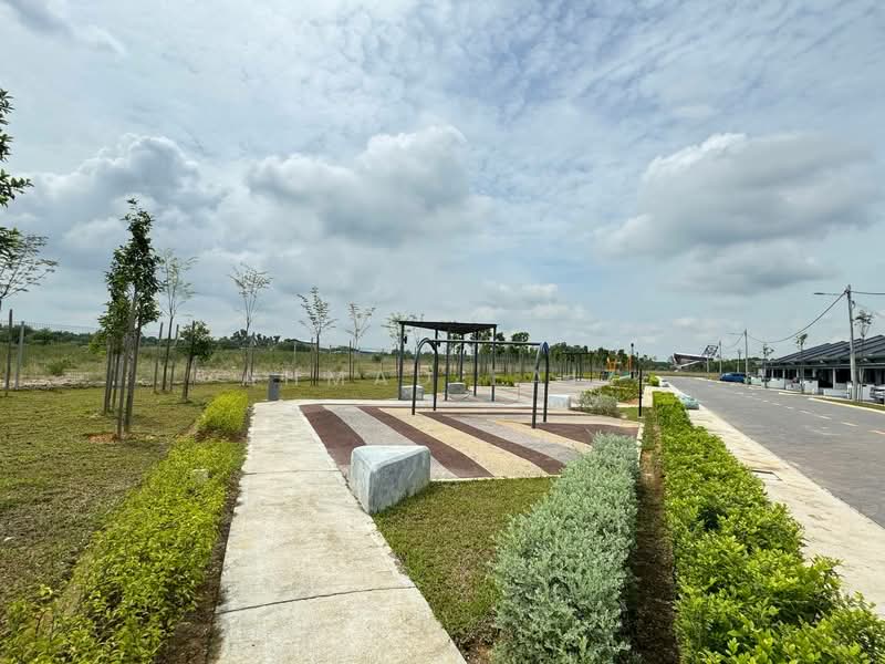 Rumah Teres 1 Tingkat untuk Disewa di Dengkil (Selangor) - Ahmad Faiz - Exterior - PropertyGuru.com.my