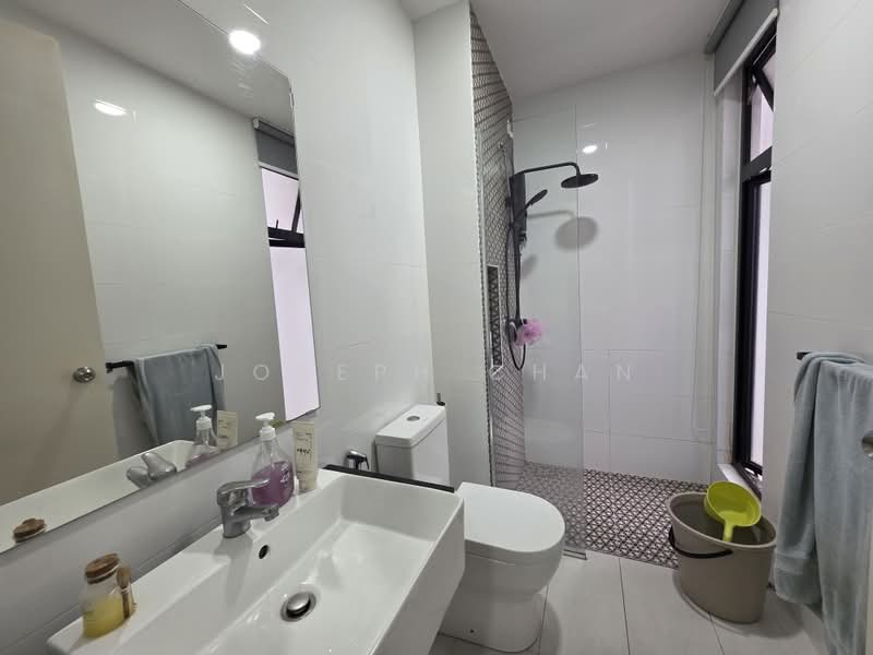 Townhouse for Sale in Setia Alam (Selangor) - Joseph Chan - Bathroom - PropertyGuru.com.my