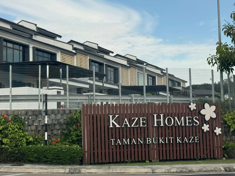 Kedai untuk Disewa di Taman Bukit Kaze (Ulu Tiram) - Jesy Tey - Exterior - PropertyGuru.com.my