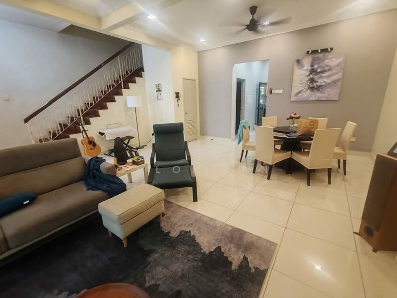 Rumah Teres 2 Tingkat untuk Disewa di Kota Kemuning (Shah Alam) - Chloe Tan - Living Room - PropertyGuru.com.my