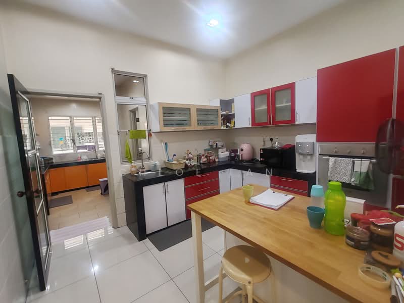 Rumah Teres 2 Tingkat untuk Disewa di Kota Kemuning (Shah Alam) - Chloe Tan - Kitchen - PropertyGuru.com.my