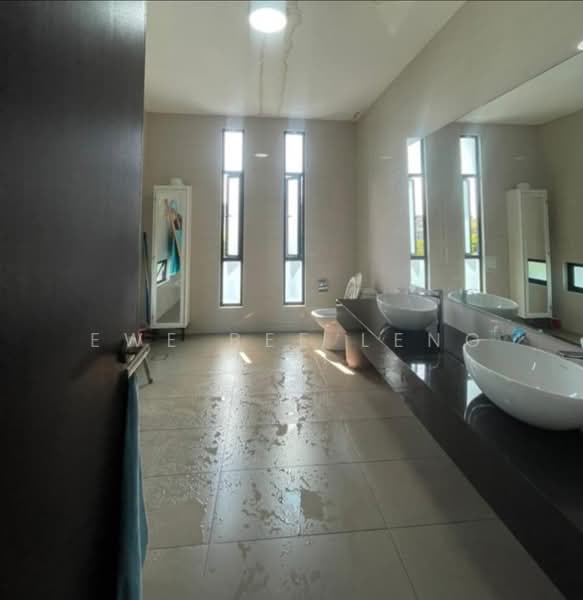 Bungalow for Rent in Masai (Johor) - Ewe Bee Leng - Bathroom - PropertyGuru.com.my