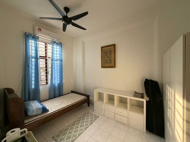 Rumah Teres 1 Tingkat untuk Dijual di Seksyen 4 (Kota Damansara) - Valerie Ng - Bedroom - PropertyGuru.com.my