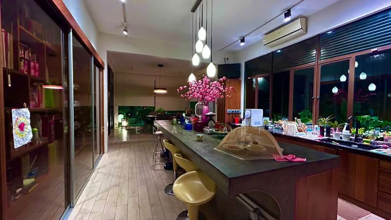 Rumah Banglo untuk Dijual di Setia Eco Park (Setia Alam) - Reena Sarif - Kitchen - PropertyGuru.com.my