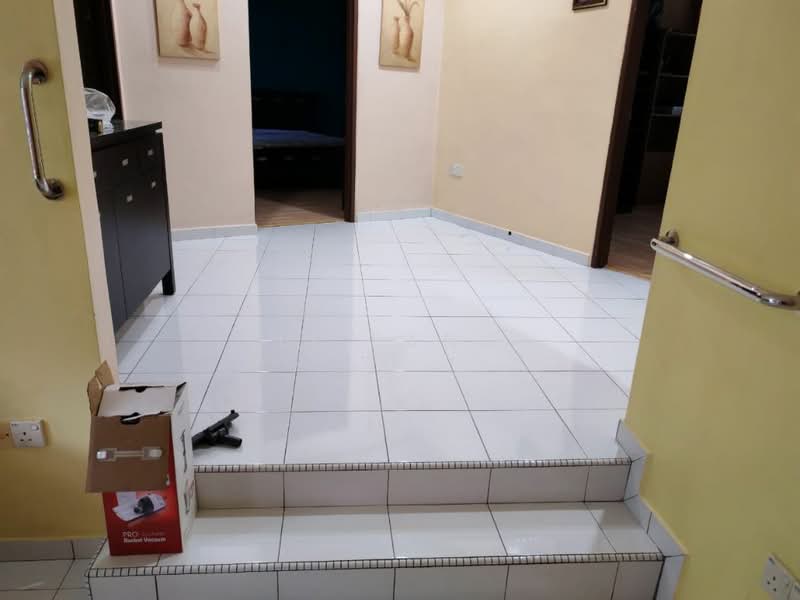 Kondominium untuk Dijual di Condo Gembira - Li Fang - Entrance - PropertyGuru.com.my
