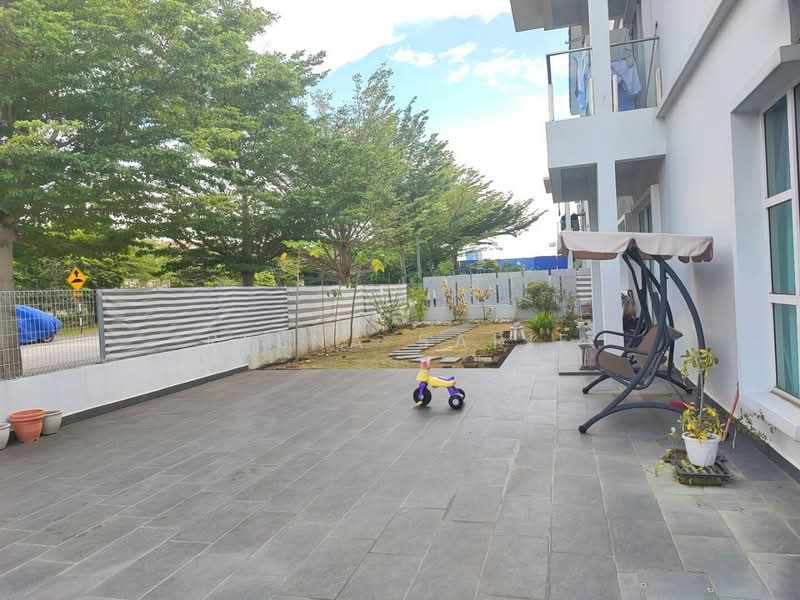 Rumah Teres untuk Dijual di Setia Alam (Selangor) - Reena Sarif - Exterior - PropertyGuru.com.my